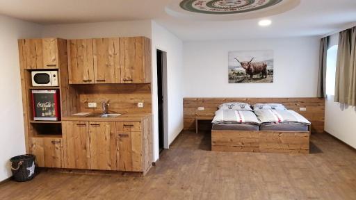 Hansmayrgut - Housity