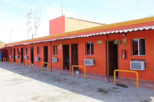 Hotel La Brecha - Housity