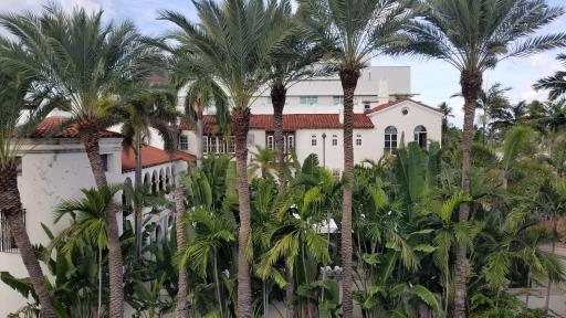VERSACE MANSION VIEW SUITE at THE STRAND - Housity