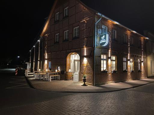 Landhotel Jagdschlösschen - Housity
