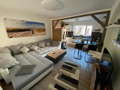 Pension Regenbogen - Housity