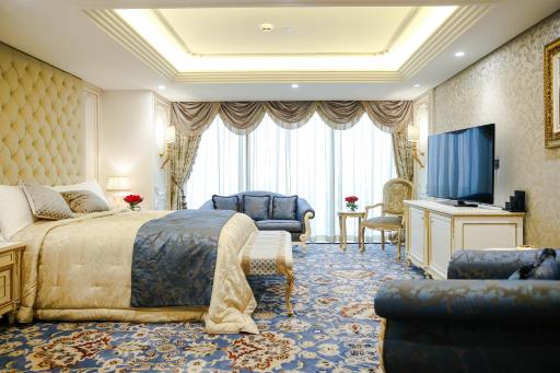 Crowne Plaza Kuwait Al Thuraya City, an IHG Hotel - Housity