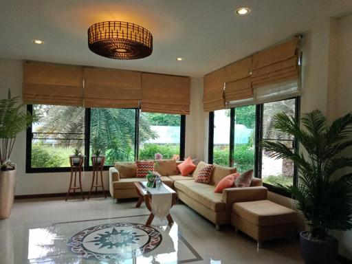 QG Resort - Housity