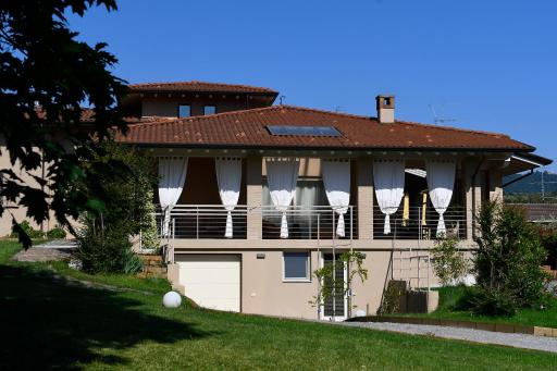 Appartamento seminterrato Villa Sveva Franciacorta - Housity