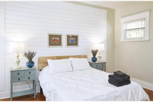 Heart of Highlands 3BR Loft - Housity