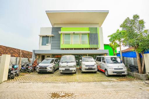 Ardhya Guesthouse Syariah by ecommerceloka - Housity