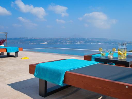Villa Nikos Megala Chorafia Crete - Housity