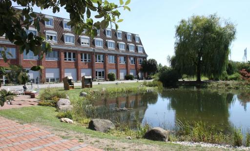 Willow Hotel Restaurant - Housity