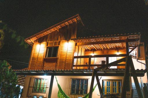 Chalés Requinte em Pedra Azul - Housity