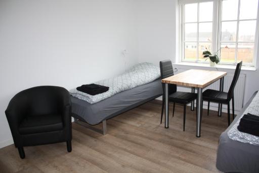 Skibbild Bed no Breakfast - Housity