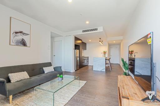 KOZYGURU SOUTH BRISBANE KOZY 1BED APT + FREE PARKING QSB001 - Housity