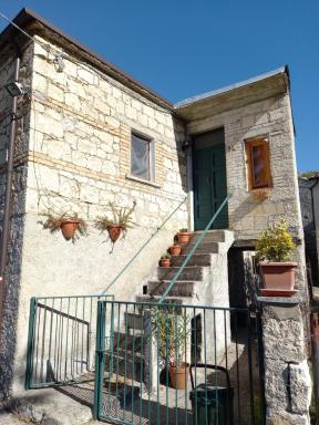 AirCon & StarLink Wifi - Rustic Remote Traditional Family Farmhouse Casa Celestina Abruzzo 49 Macchiametola - Housity