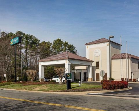 Quality Inn Richmond Airport - Housity