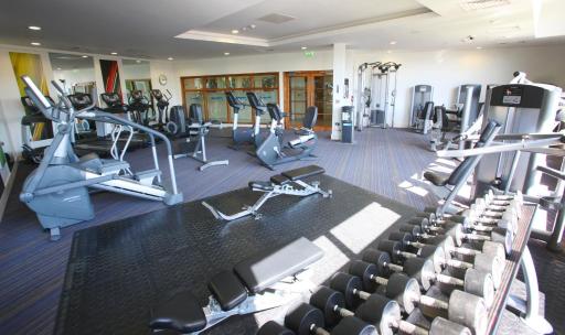Crowne Plaza Reading East - Housity