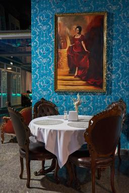 Hotel Royal (Отель Роял) - Housity