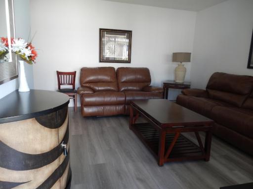 Shell Motel Hollywood - Housity