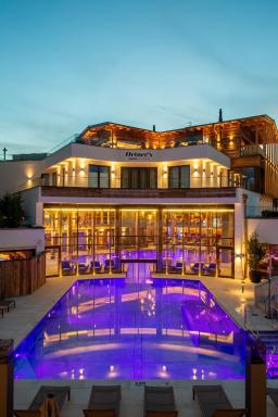 Ortner's Resort - Housity