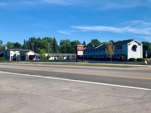 Thumb Heritage Inn - Housity