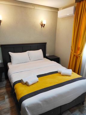 Lebon Hotel-Special Class - Housity