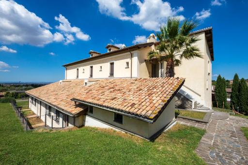 Residenza d'Epoca Pietra Di Ponente - Housity