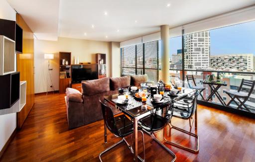 Victoria Diagonal Mar Barcelona - Housity
