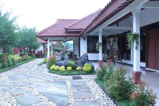 Marry Ind Gunung Kawi Guest House Malang - Housity