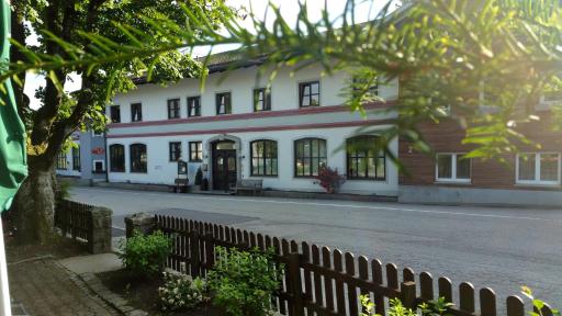 Edel Weiss Gästezimmer - Housity