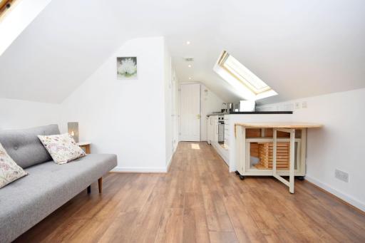 The Pines , Woodmancote - Housity