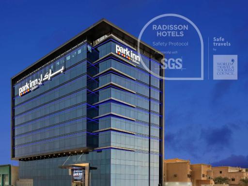 Park Inn by Radisson Jeddah Madinah Road - Housity