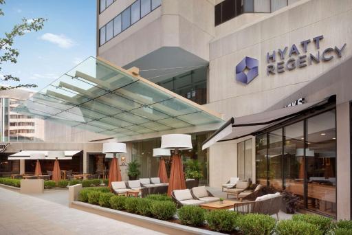 Hyatt Regency Louisville - Housity