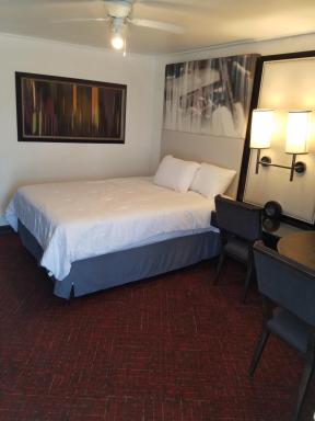 Judy's bed and Breakfast - Housity