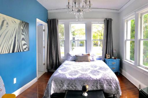 Private Suite Mins from MIA Free Parking - 1G - Housity