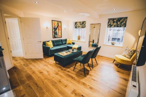 Luxury  in Historic Building - Housity