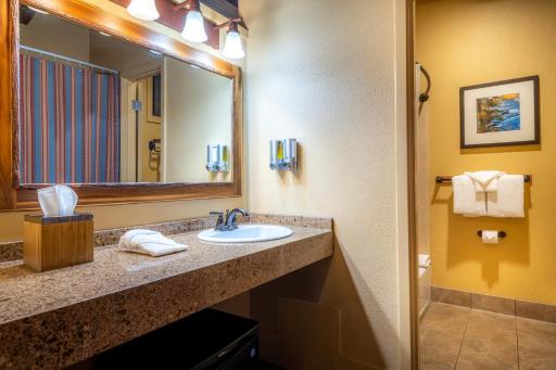 Yosemite Valley Lodge - Housity