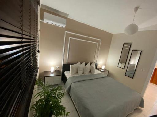 Lucas Apartment - Housity