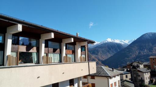 Appartamenti Hotel La Rosa - Housity