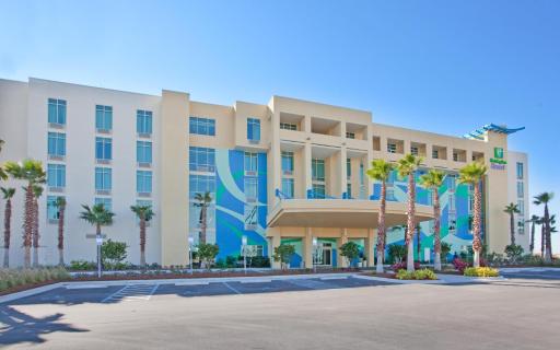 Holiday Inn Resort Fort Walton Beach by IHG - Housity