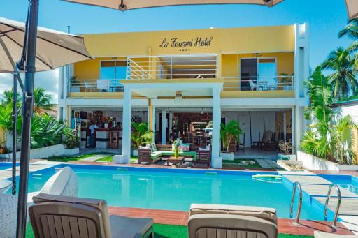 La Fourmi Hotel - Housity