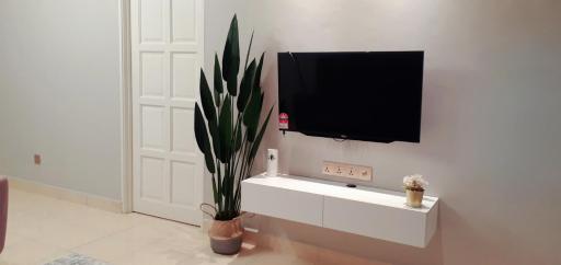 LamanAureliaMUSLIM Homestay with Private Pool - Housity