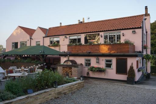 The Tickled Trout Inn Bilton-in-Ainsty - Housity
