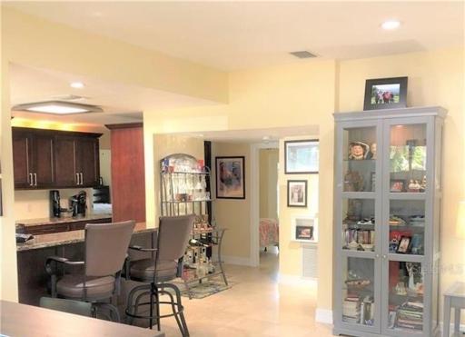 Coastal Beauty - Housity