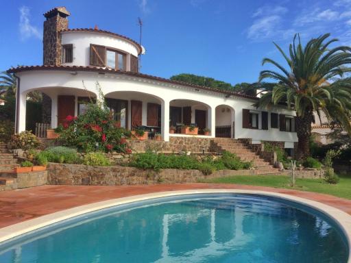 Villa santet - Housity