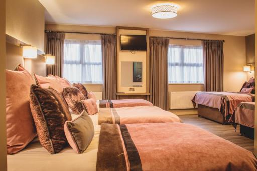 Beach Barr Na Sraide Inn - Housity