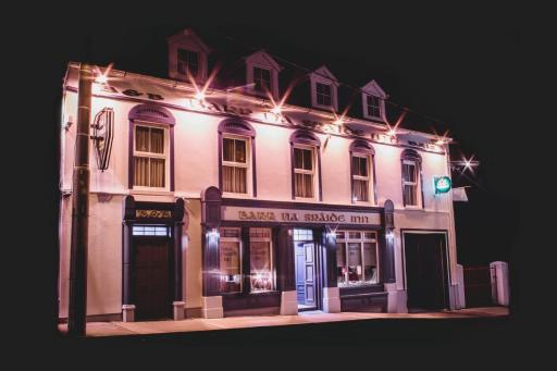 Beach Barr Na Sraide Inn - Housity