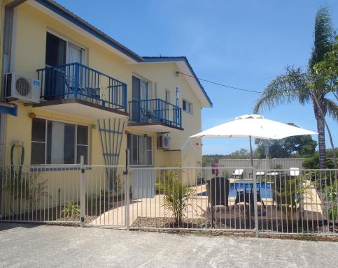 Harrington Village Motel - Housity