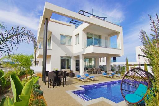 Villa Kendra - Housity