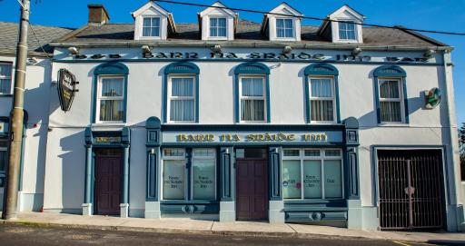 Beach Barr Na Sraide Inn - Housity