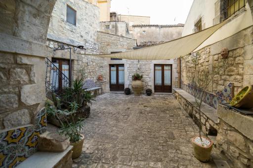 Historic Modica - Housity