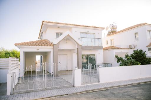 Villa Costa Cornelia Homes - Hizvo