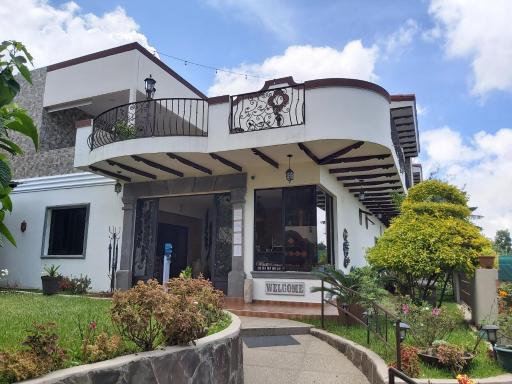 HOTEL TEKAPA - Housity